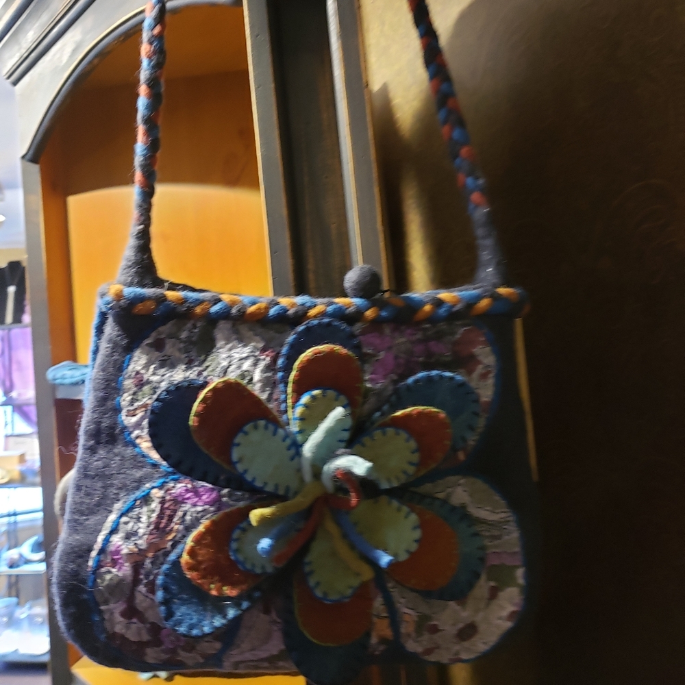 Handbag